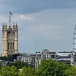 Lavish London Suite